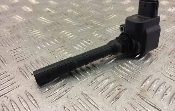 Alfa Romeo Stelvio High voltage ignition coil 670050924