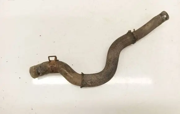 Toyota RAV 4 (XA30) Engine coolant pipe/hose 