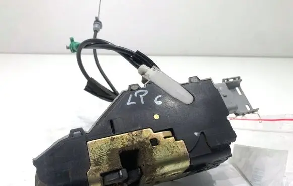 Citroen C4 I Front door lock 9681331980