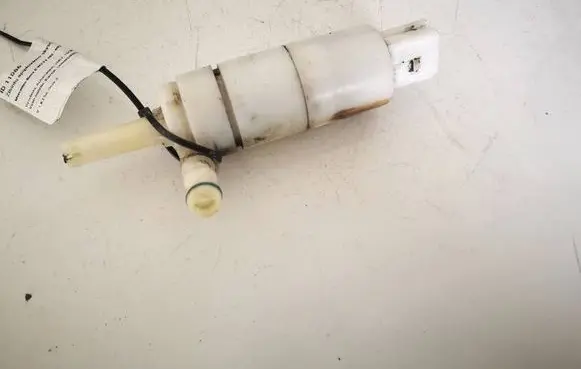 Mercedes-Benz E W211 Headlight washer pump 