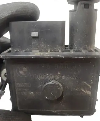 BMW 1 E81 E87 Glow plug pre-heat relay 779800003