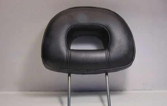 Mitsubishi Lancer Front seat headrest 