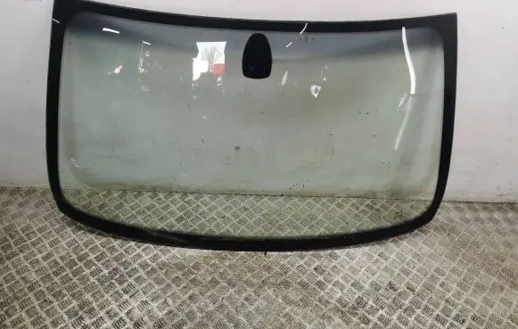 BMW X5 E53 Front windscreen/windshield window 