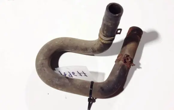 Chrysler Grand Voyager IV Engine coolant pipe/hose