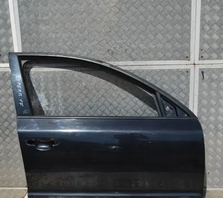 Skoda Superb B6 (3T) Front door