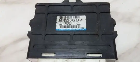 Mitsubishi Pajero Gearbox control unit/module MR528637