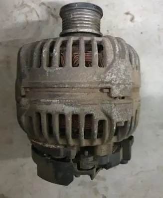 Volkswagen Amarok Generator/alternator 03L903024T 03L903024