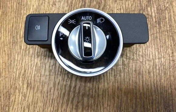 Light switch