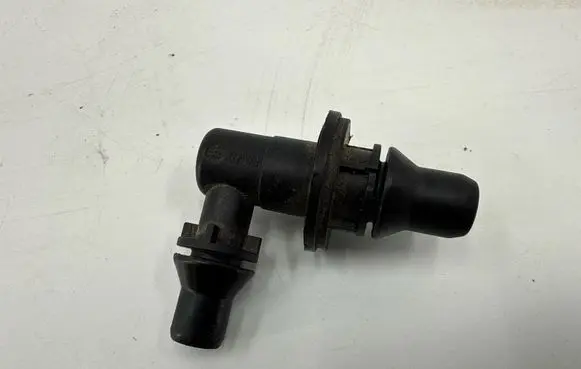 Mercedes-Benz EQC other engine part A0005011000