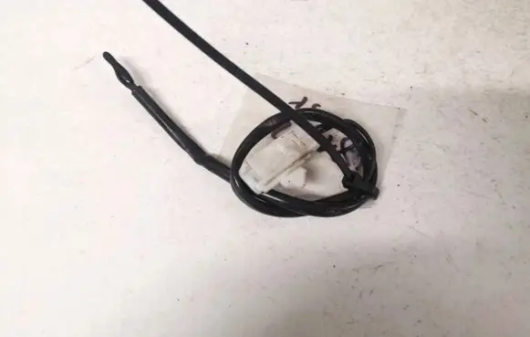 Toyota Previa (XR30, XR40) II Interior temperature sensor