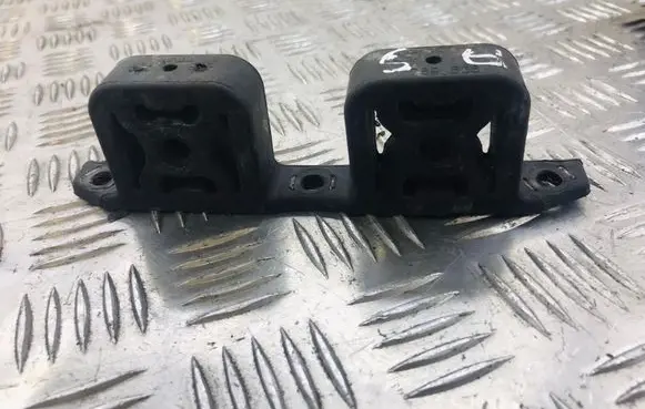 Opel Astra J Other engine bay part