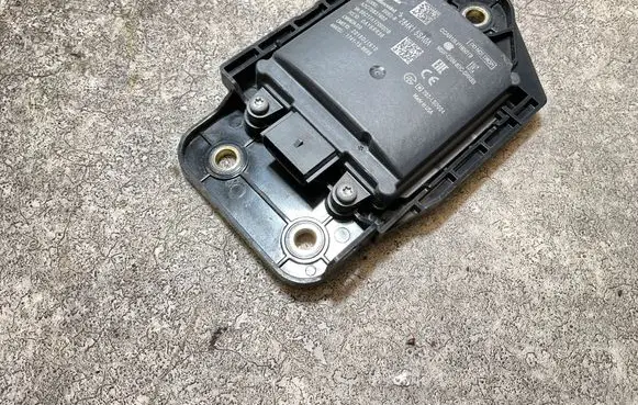 Nissan Leaf II (ZE1) Blind spot module 284K15SA0A 2015DJ1610 A2C75831602