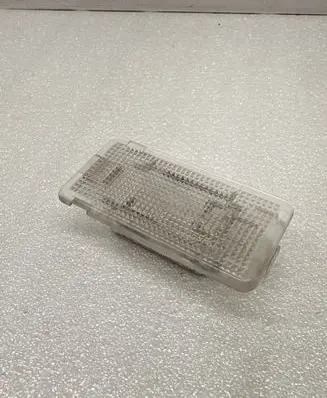 BMW 5 E60 E61 Other interior light 6962040 09282201