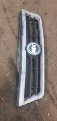 Fiat Ducato Front bumper upper radiator grill 132915801