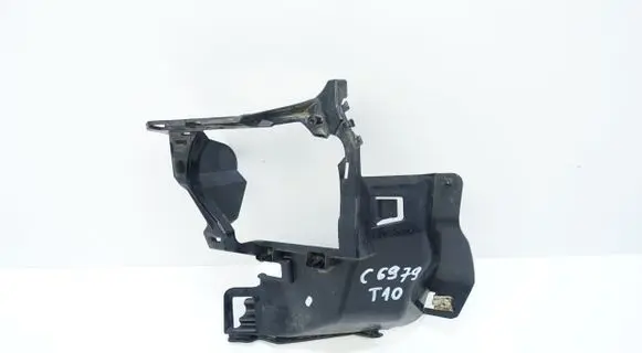 BMW 1 F20 F21 Fog light bracket 7272579