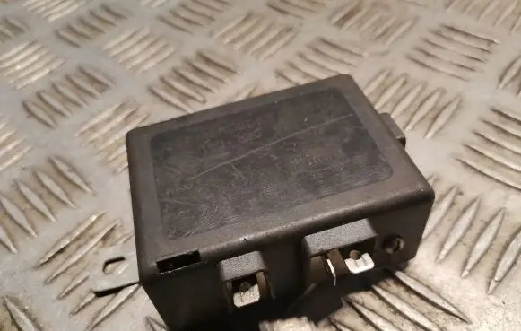 Mercedes-Benz ML W163 Aerial antenna amplifier 1638200289