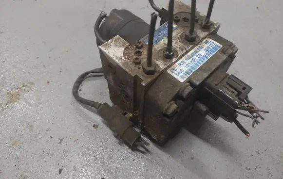Land Rover Freelander ABS Pump 10123000