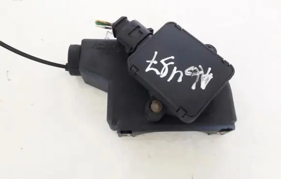 Peugeot 406 Accelerator throttle pedal 9613889180