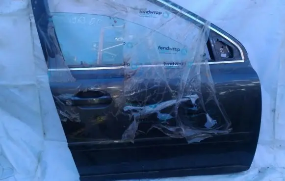 Volvo XC90 Front door pilka
