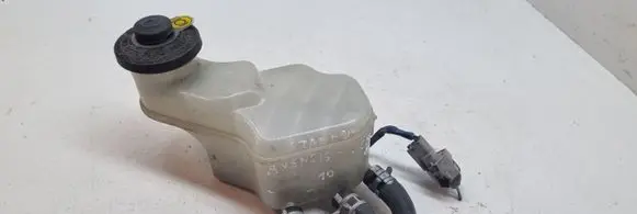Toyota Avensis Verso Brake fluid reservoir 13231140260