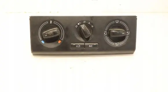 Skoda Fabia Mk2 (5J) Interior fan control switch 5J0820045D