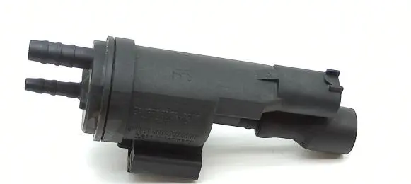 Mercedes-Benz E W212 Vacuum valve 0025401497