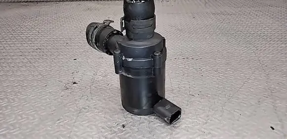 Volkswagen Jetta V Electric auxiliary coolant/water pump 1K0965561F