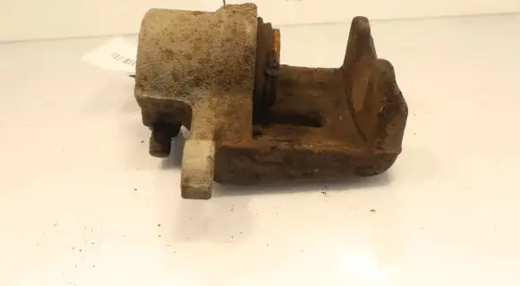 Chevrolet Captiva Rear brake caliper