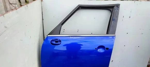 Mini Cooper Countryman R60 Front door