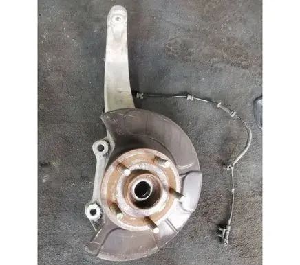 Dodge Durango Front wheel hub P04877658AC