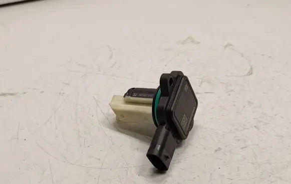 BMW X3 F25 Mass air flow meter 7593624 13627593624 5WK97512