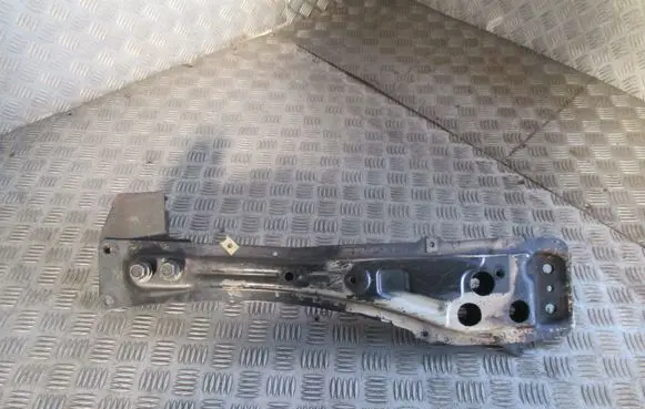 Toyota Avensis T250 Front subframe