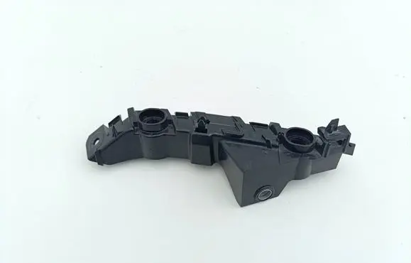 Volkswagen Atlas Front bumper mounting bracket 3CN807049