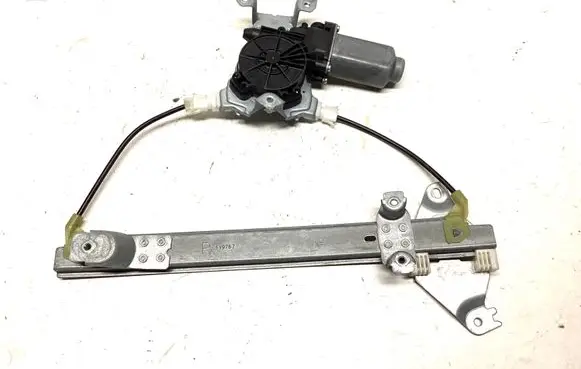 Nissan Qashqai Rear door window regulator with motor 402190A