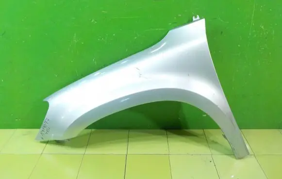 Skoda Yeti (5L) Fender PRZOD LEWY