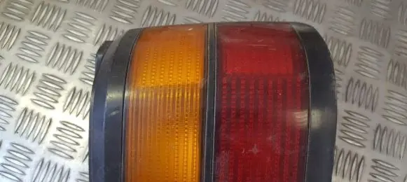 Volkswagen PASSAT B3 Rear/tail lights 333945257 333945112