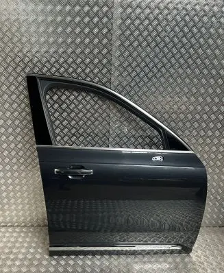 Volvo XC90 Front door