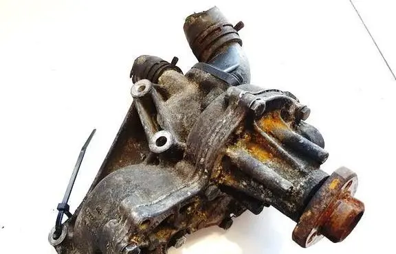 Volkswagen PASSAT B5 Water pump r050121013 026121019e
