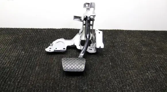 Audi A4 S4 B9 8W Brake pedal 8W1723117