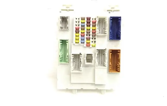 Ford Grand C-MAX Fuse module GV6T14A073DF 7660027877 599F14F06