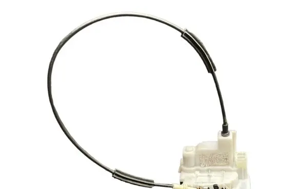 Fiat 500 Front door lock B792 01L15 X15C18