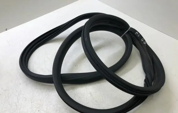 MG MG3 II Rear door rubber seal (on body) 