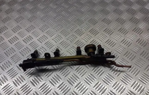 Honda Civic Fuel main line pipe