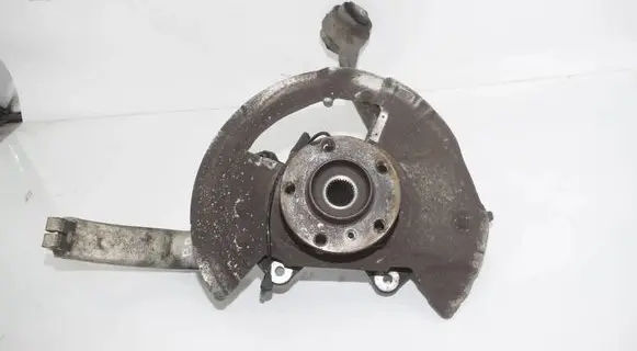 BMW X5 E70 Front wheel hub 6773784 31216773784 6869870