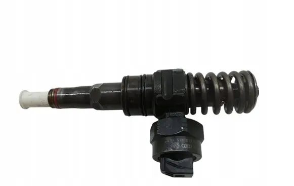 Audi A3 S3 8L Fuel injector 038130073AA
