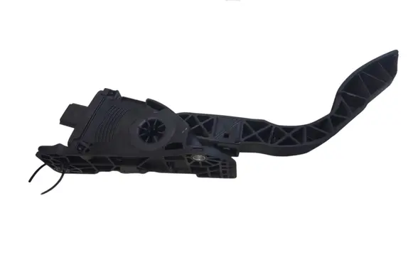 Volvo V40 Accelerator throttle pedal 31341777 6PV01036854