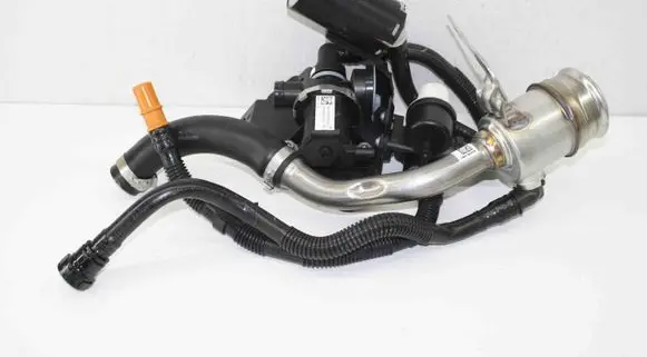 BMW XM Active carbon filter fuel vapour canister 