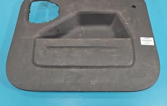 Renault Express Center console 829A06757R IMPRK1555420