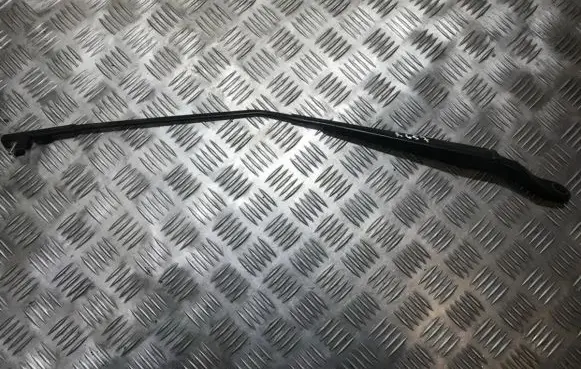 Mazda 3 I Front wiper blade arm