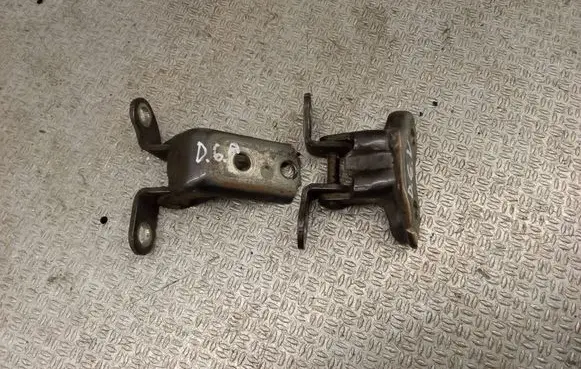 Toyota Avensis T270 Rear door hinge set 
